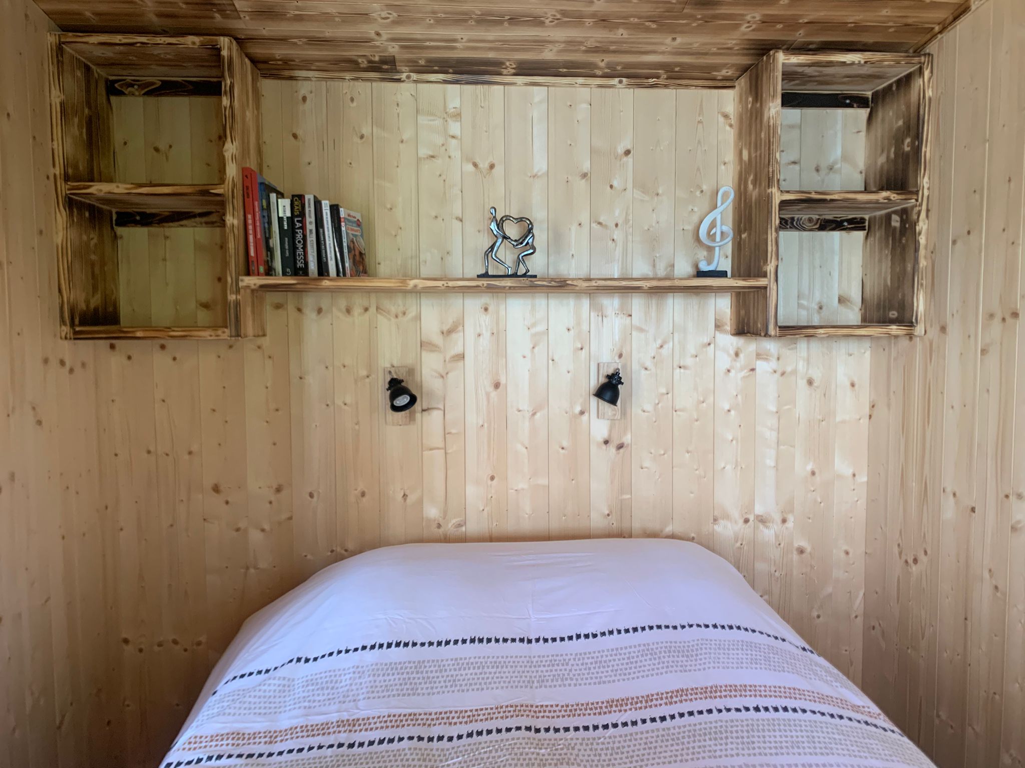 Photo 10/10 — Tiny House « Tiny house, sauna et étang, Plancher-Bas » à Plancher-Bas Haute-Saône